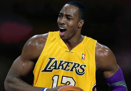 惨遭9连败！鹈鹕2胜15负继续排名西部垫底（鹈鹕遭遇九连败，2胜15负仍居西部末位）