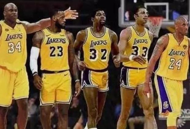 卡雷拉斯：我的位置是左边卫，但能适应教练在任何时候的要求（卡雷拉斯：主打左边卫，随时适应教练安排）