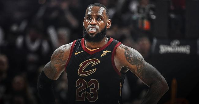 六台：皇马准备了一份内格雷拉时期的调查报告，即将交给FIFA（六台称：皇马已就内格雷拉时期完成调查报告，近期递交FIFA）